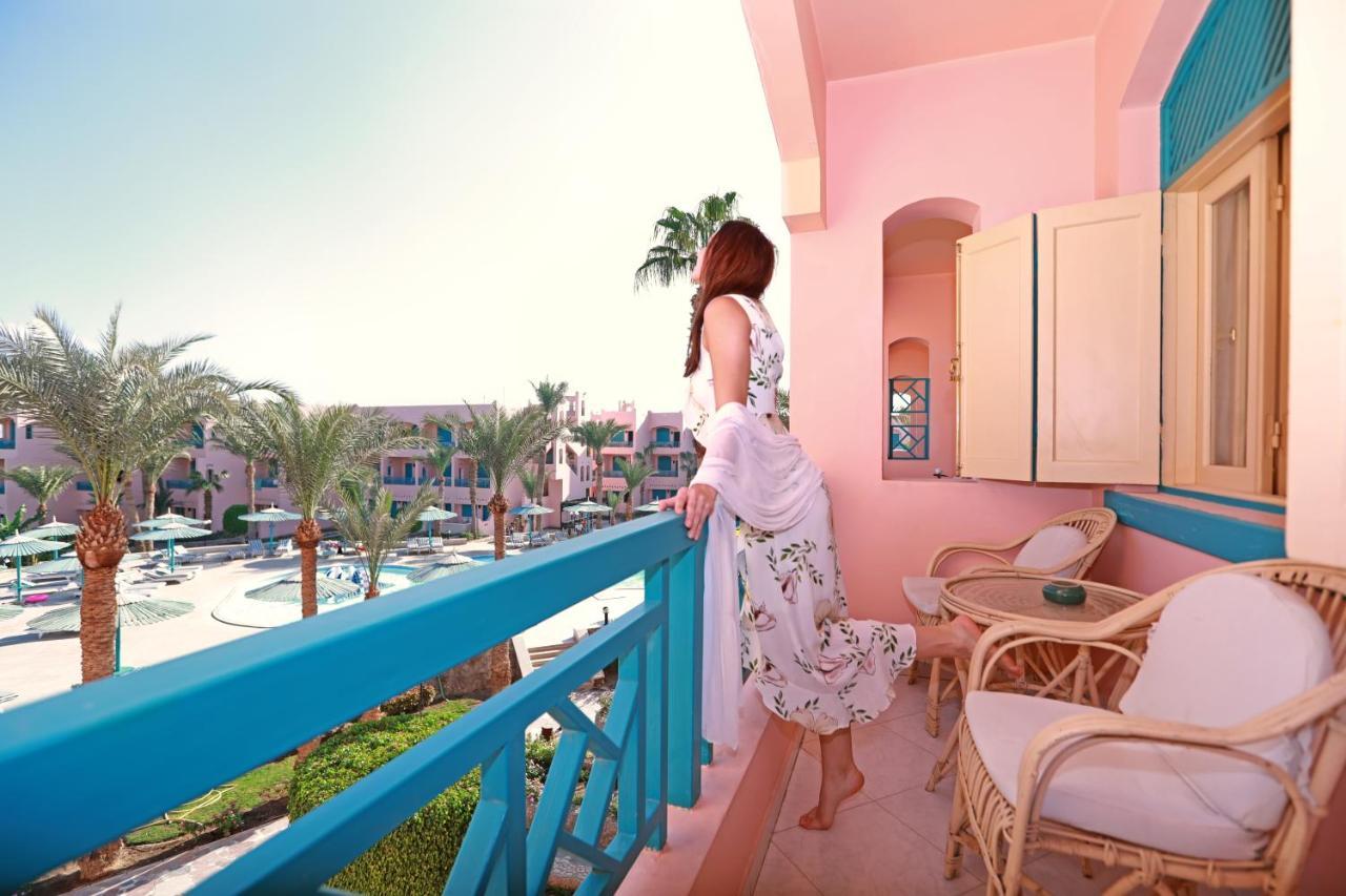 Junior Suite (2 Adults + 3 Children)